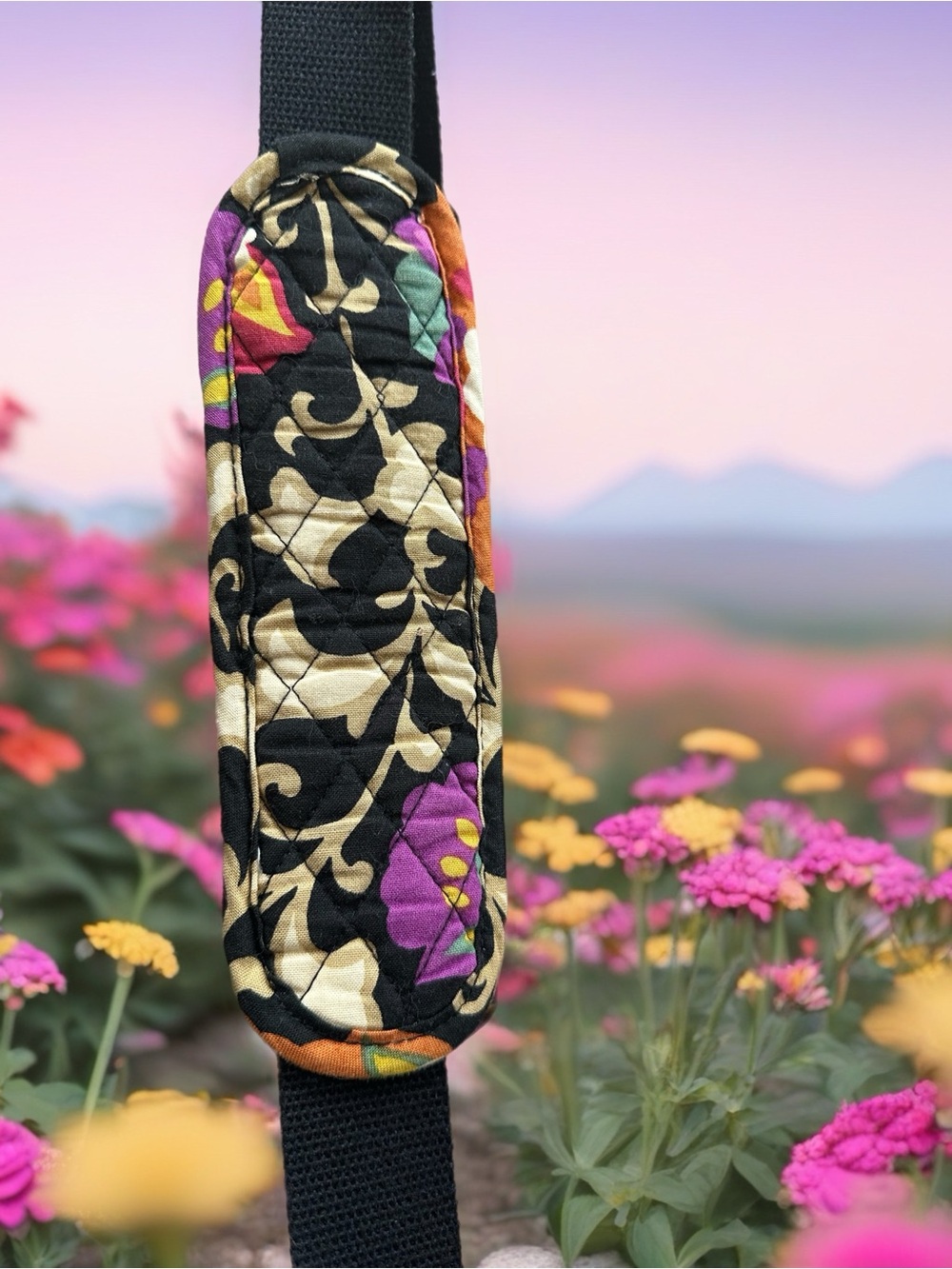 Vera Bradley Quilted Laptop Bag”Suzani” - Picture 6 of 14